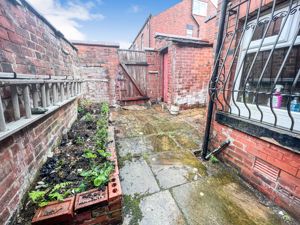 REAR YARD- click for photo gallery